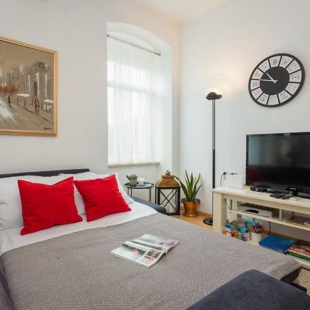 Apartman Lussi Пула Экстерьер фото