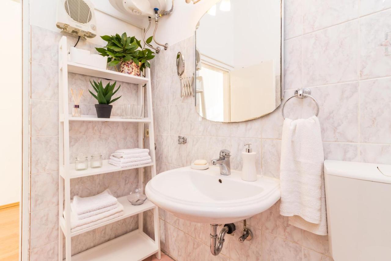 Apartman Lussi Пула Экстерьер фото